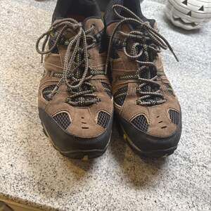 Merrell Men's‎ Boulder Empire Yellow Hiking Trail Shoes